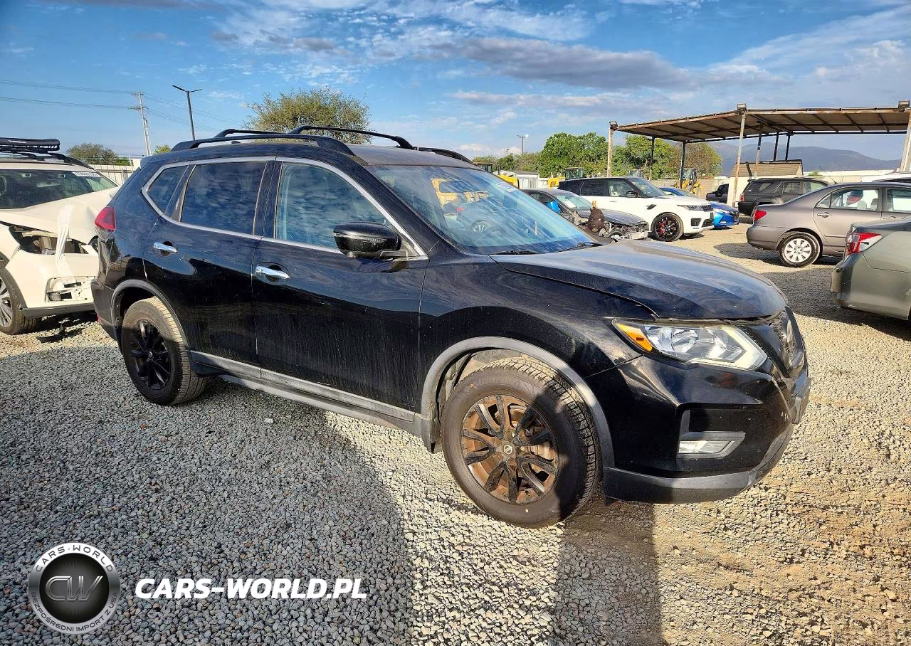 2018 Nissan Rogue Sv VIN:5N1AT2MT8JC832693 - 4