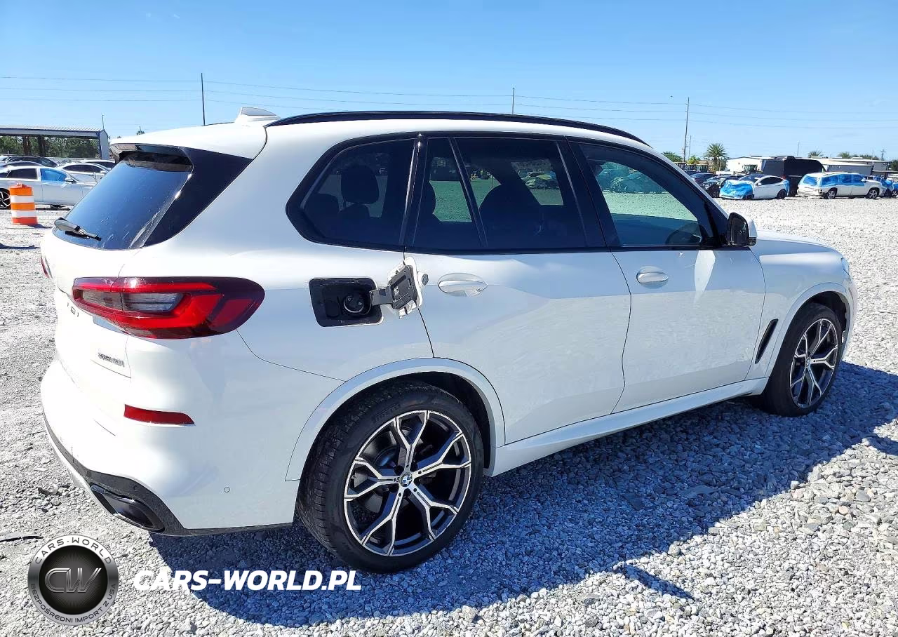 2022 BMW X5 xDrive40I VIN:5UXCR6C01N9N09551 - 3