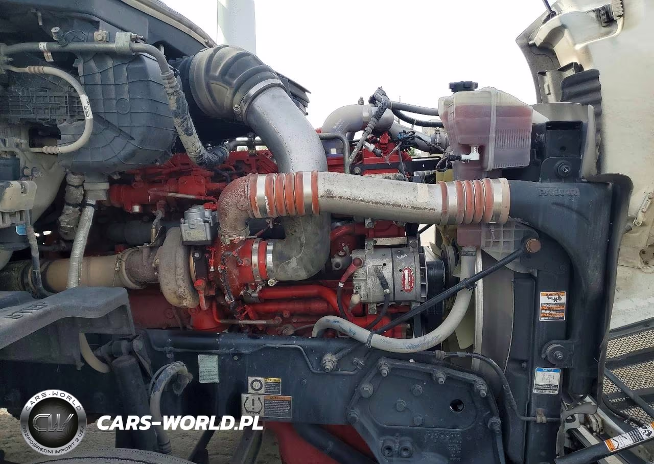2018 Peterbilt 579 Semi Truck VIN:1XPBA48X3JD478260 - 10