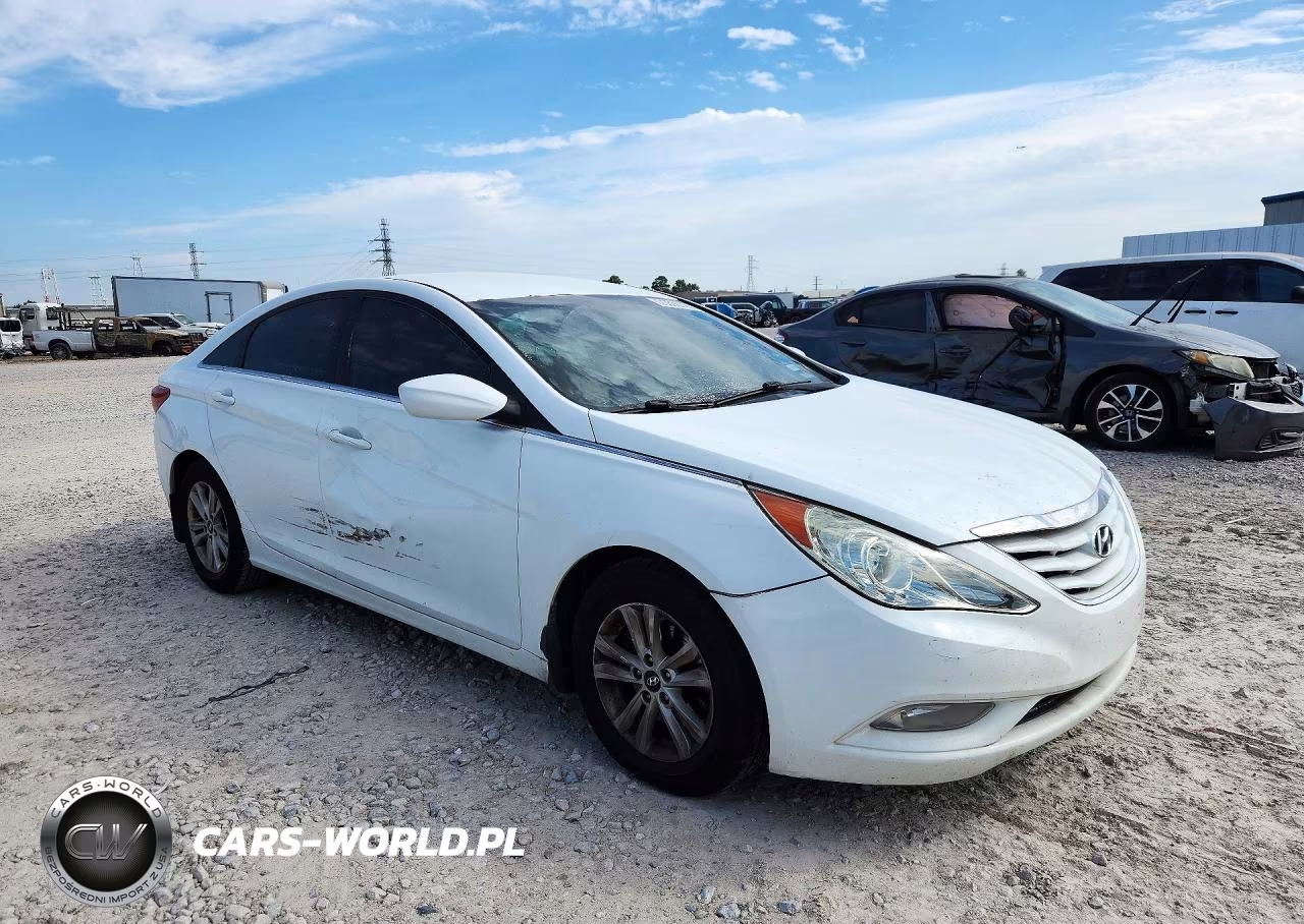 2013 Hyundai Sonata Gls VIN:5NPEB4AC4DH591748 - 4