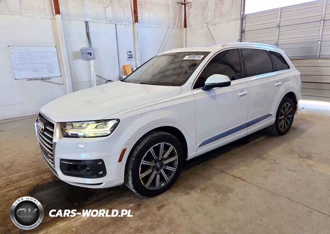 2018 Audi Q7 Prestige VIN:WA1VAAF79JD011001 - 1