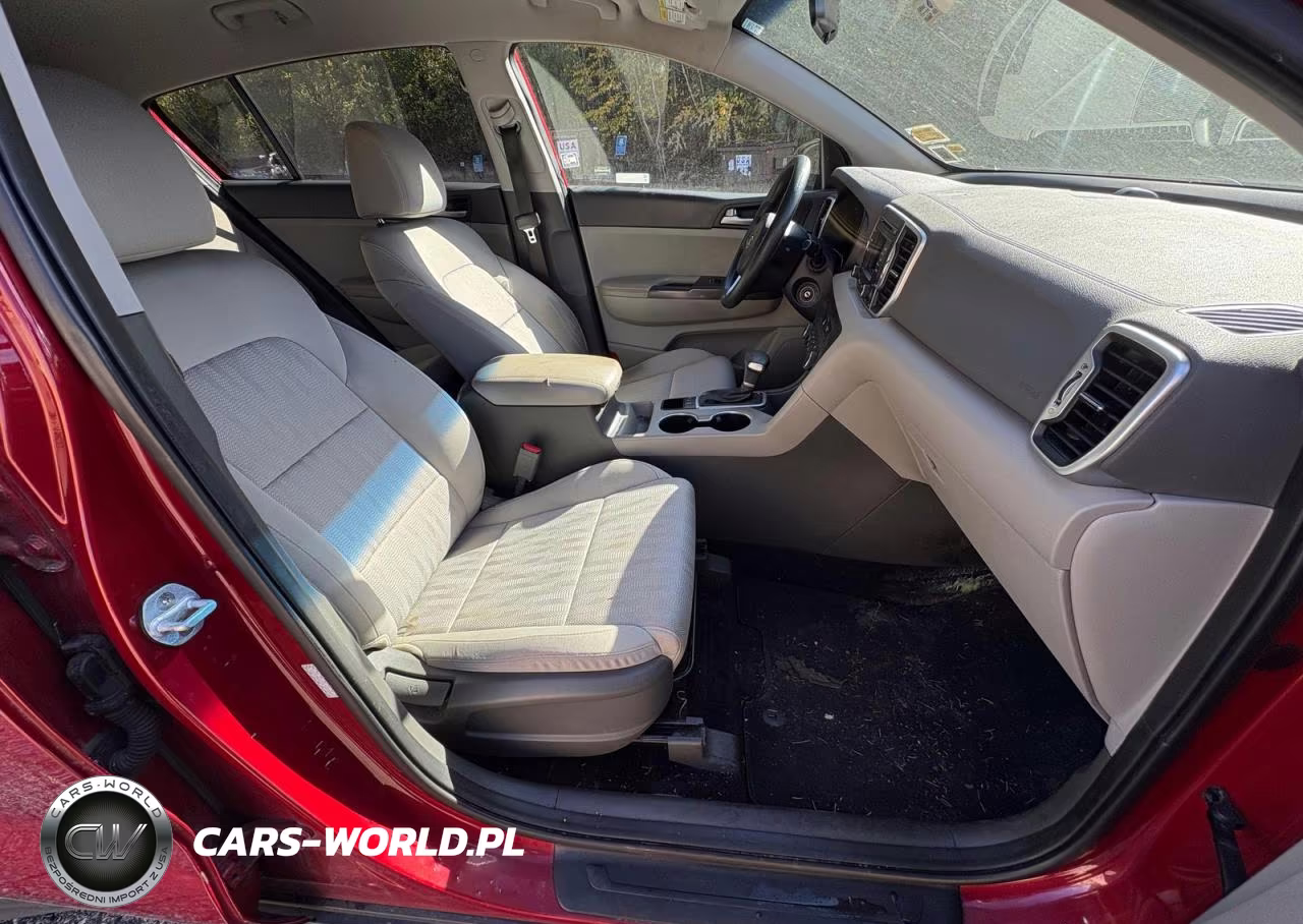 2019 Kia Sportage Lx VIN:KNDPMCAC2K7580844 - 5