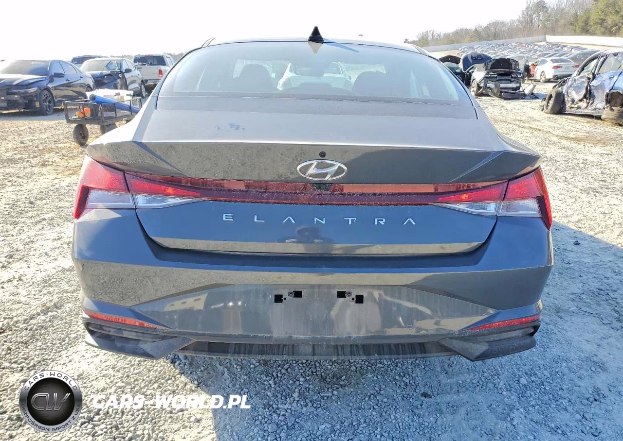 2023 Hyundai Elantra Sel VIN:KMHLM4AGXPU609213 - 6