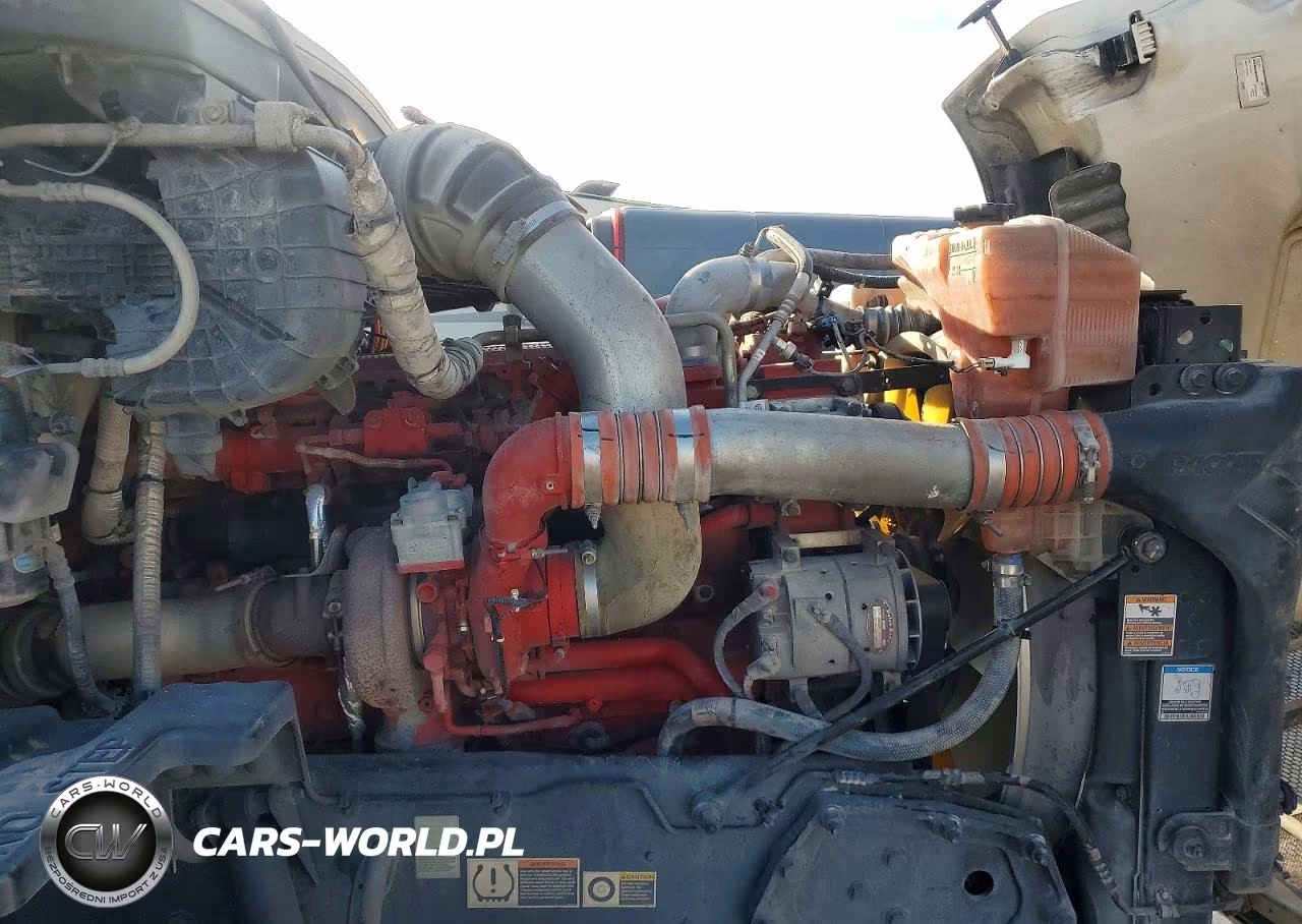 2018 Peterbilt 579 VIN:1XPBA48X5JD477322 - 9