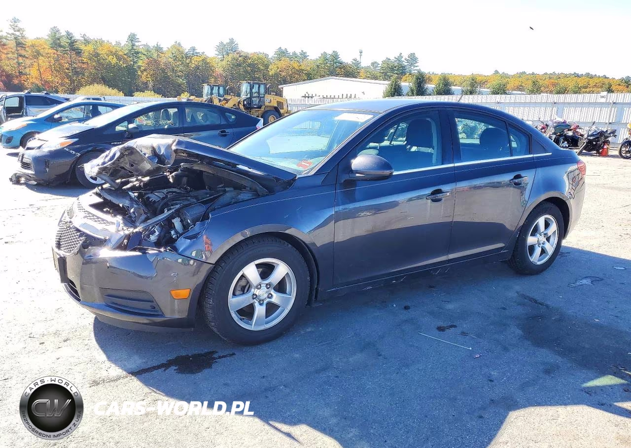 2014 Chevrolet Cruze Lt VIN:1G1PC5SB2E7203335 - 1