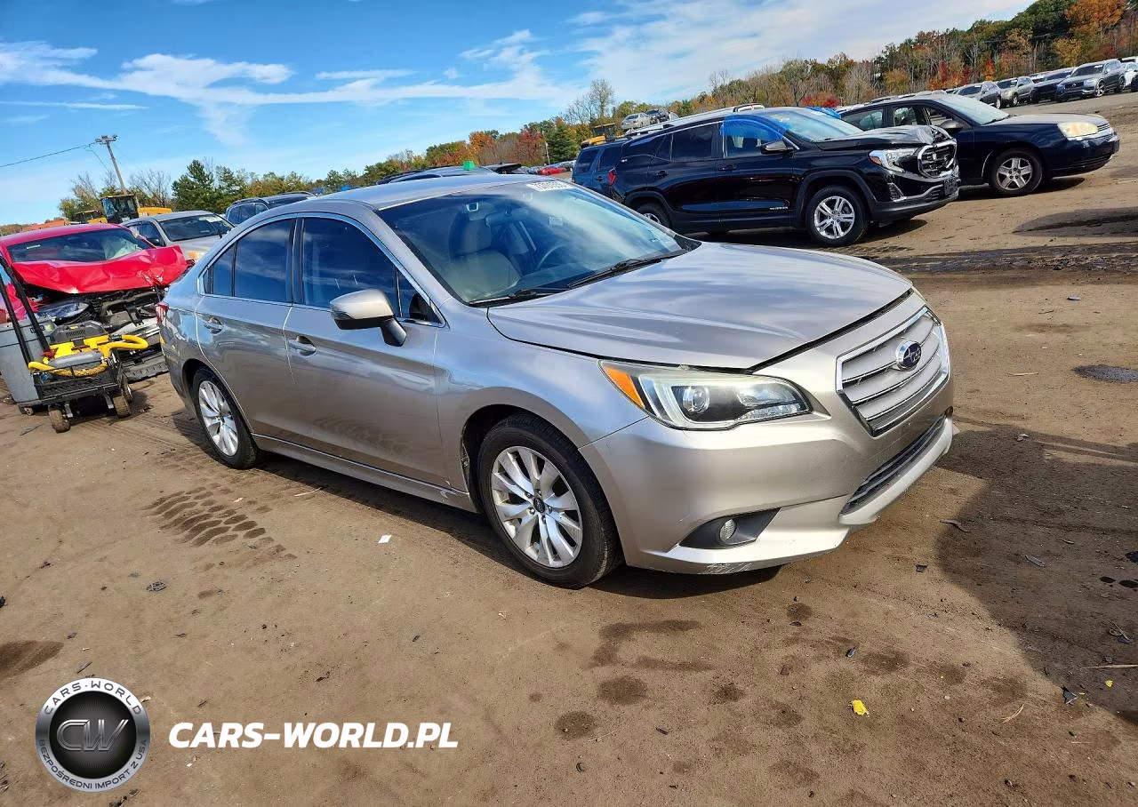 2015 Subaru Legacy 2.5I Premium VIN:4S3BNAF66F3030073 - 4