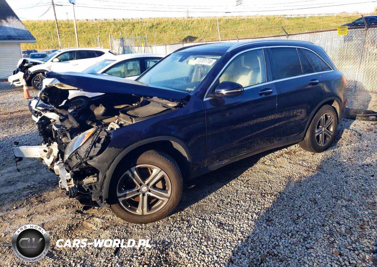 2017 Mercedes-Benz Glc 300 4Matic VIN:WDC0G4KB3HF198738 - 1
