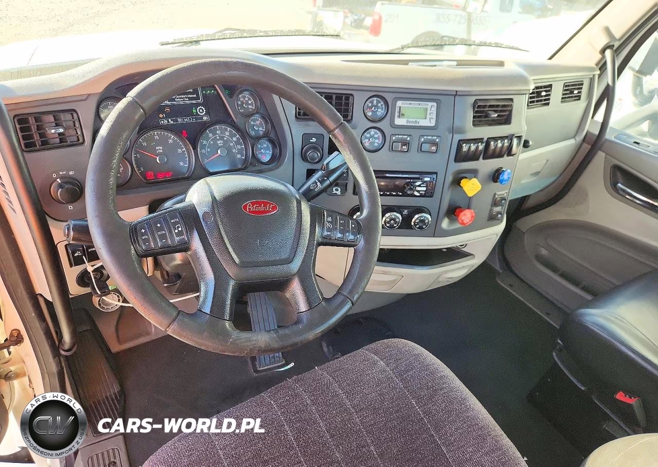 2019 Peterbilt 579 Semi Truck VIN:1XPBA48X4KD478561 - 8