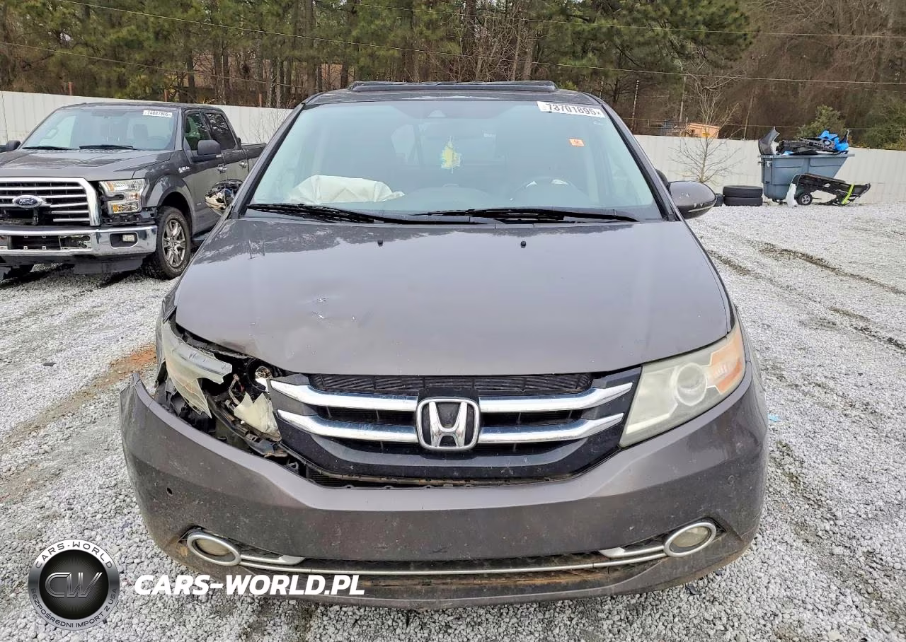 2014 Honda Odyssey Touring VIN:5FNRL5H95EB089765 - 5