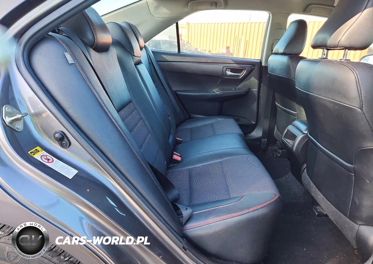 2017 Toyota Camry Se VIN:4T1BF1FK7HU757922 - 10