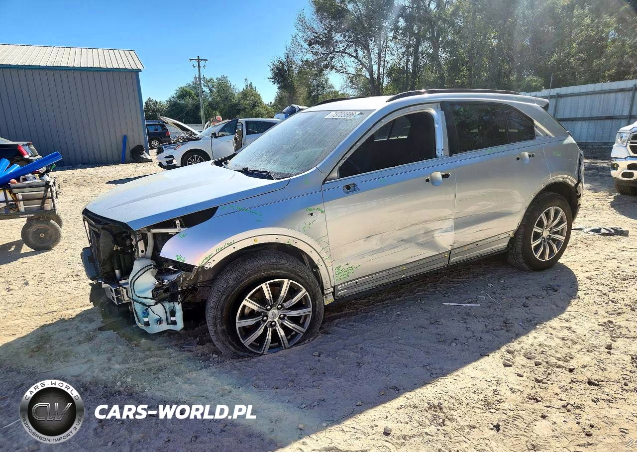 2019 Cadillac Xt4 Sport VIN:1GYFZER48KF229460 - 1