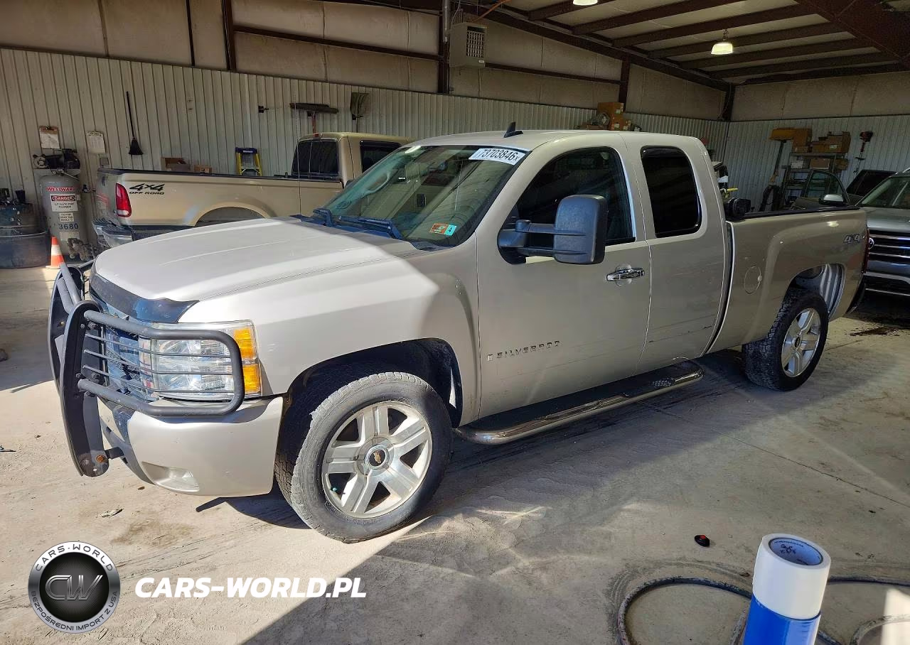 2008 Chevrolet Silverado K1500 – zdjęcie 1 z 12
