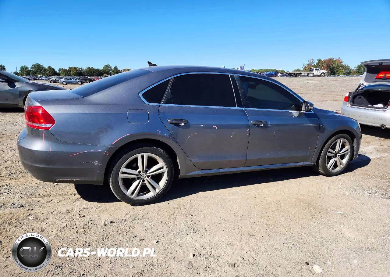 2014 Volkswagen Passat Se VIN:1VWBT7A35EC028123 - 3
