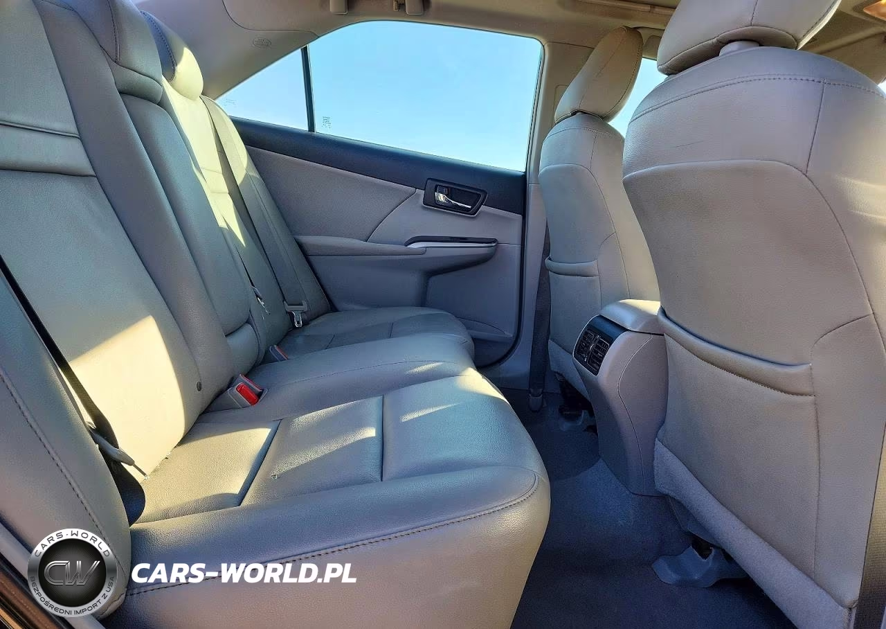 2012 Toyota Camry Xle VIN:4T4BF1FK7CR208820 - 10