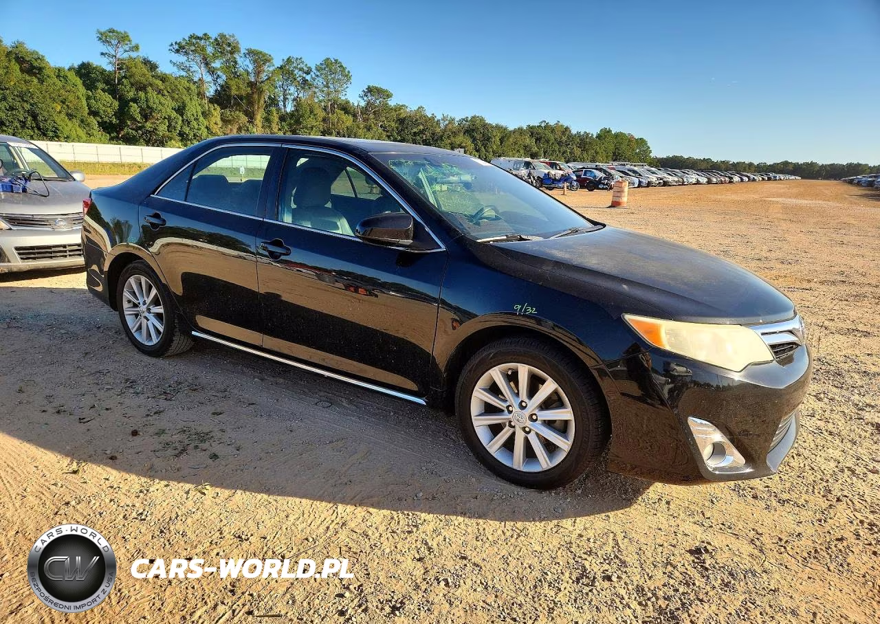 2012 Toyota Camry Xle VIN:4T4BF1FK7CR208820 - 4