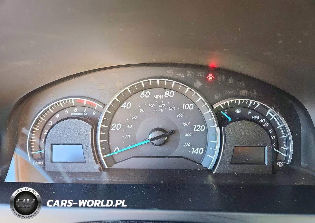 2012 Toyota Camry Xle VIN:4T4BF1FK7CR208820 - 9