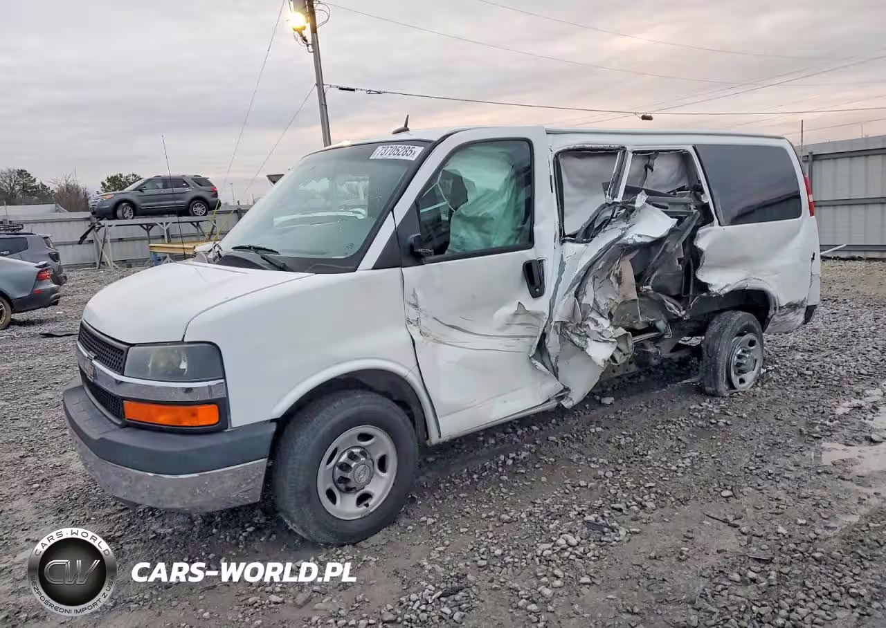 2015 Chevrolet Express G2500 Lt