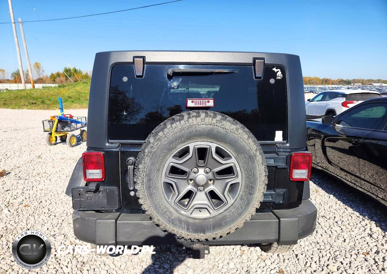 2017 Jeep Wrangler Unlimited Rubicon VIN:1C4BJWFG0HL676133 - 6