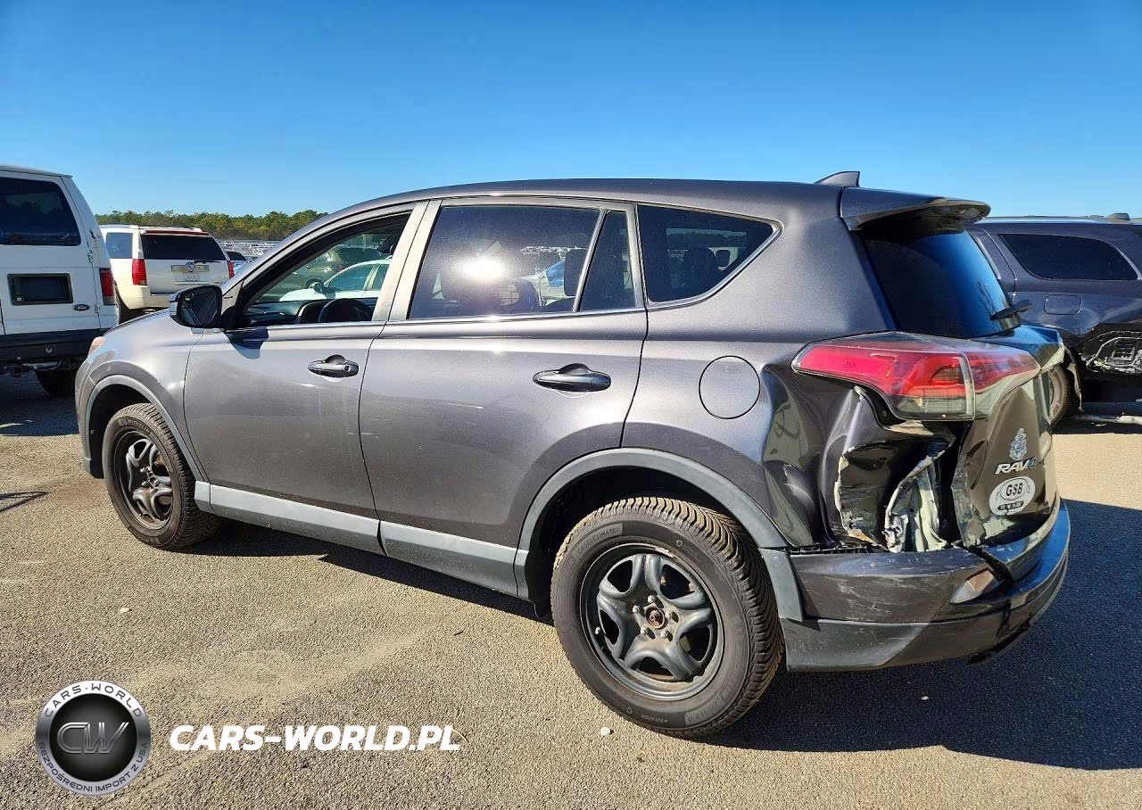 2018 Toyota Rav4 Le VIN:2T3BFREV6JW752461 - 2