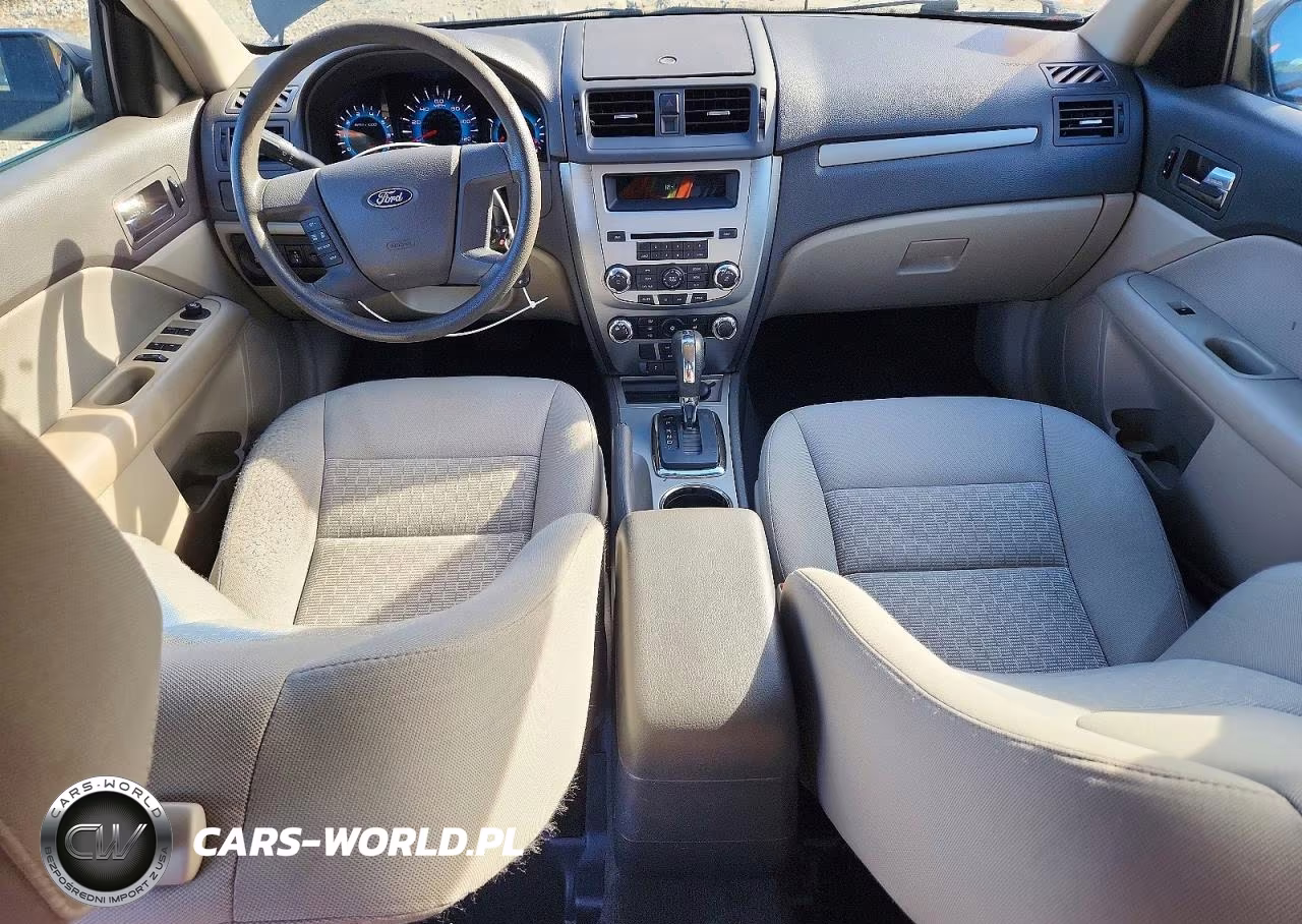 2010 Ford Fusion S VIN:3FAHP0GA6AR359048 - 8