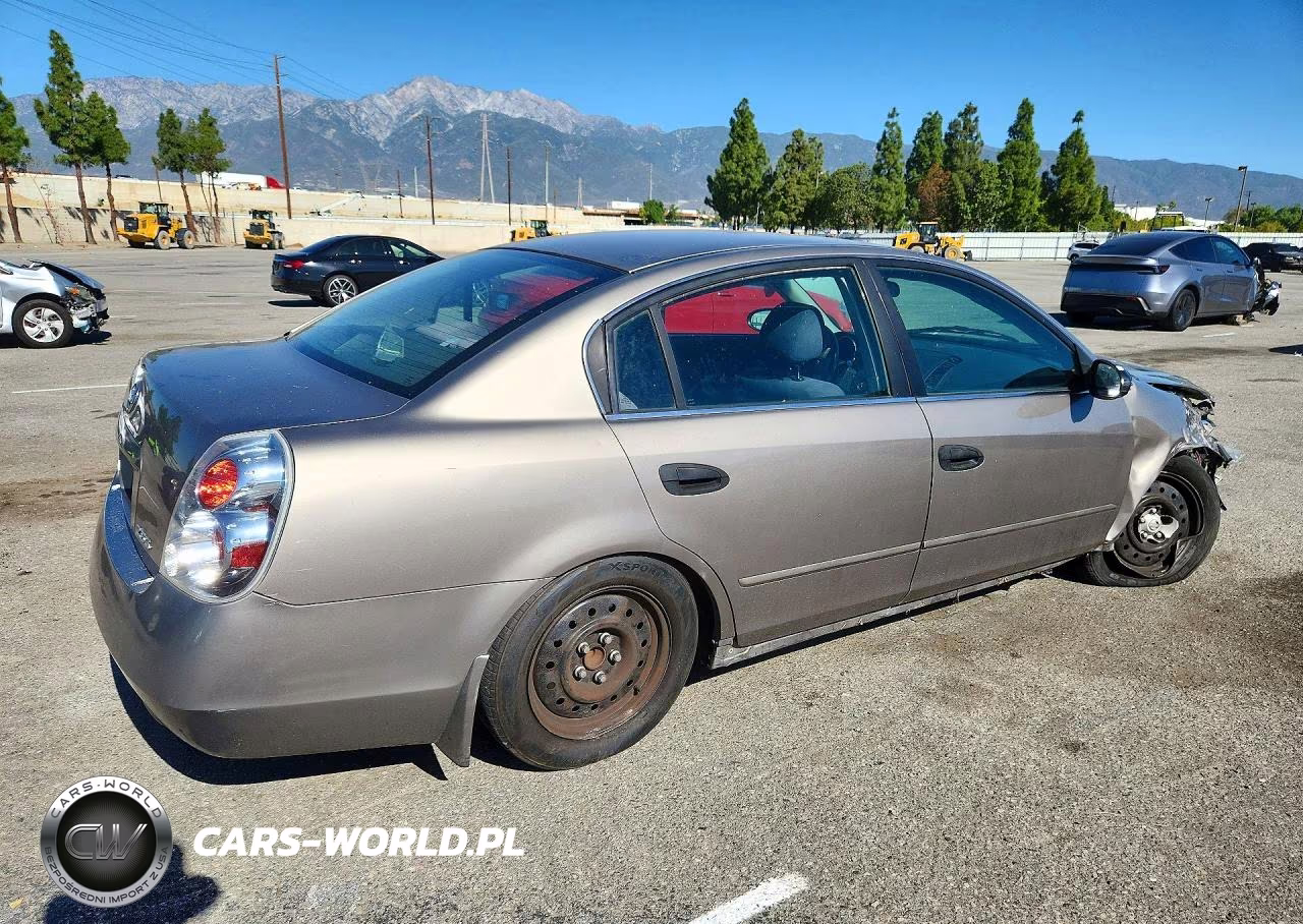 2005 Nissan Altima 2.5 VIN:1N4AL11D15C142680 - 3