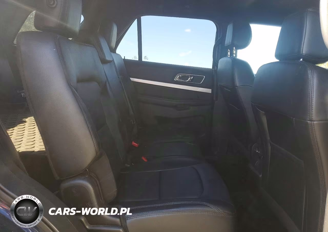 2016 Ford Explorer Xlt VIN:1FM5K8D80GGC23196 - 11