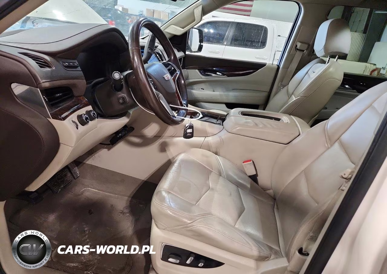 2015 Cadillac Escalade Luxury VIN:1GYS4MKJ2FR690519 - 7