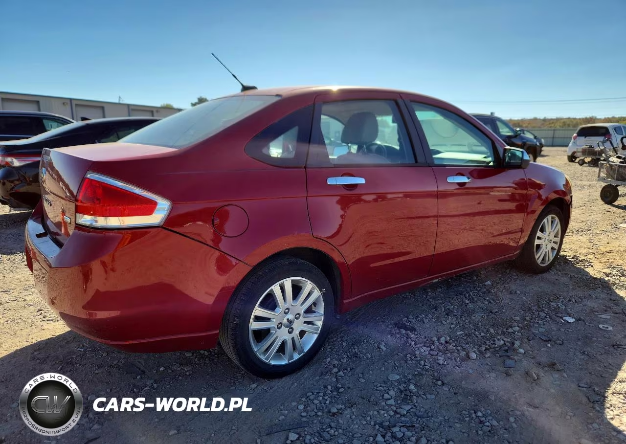 2010 Ford Focus Sel VIN:1FAHP3HN2AW156626 - 3