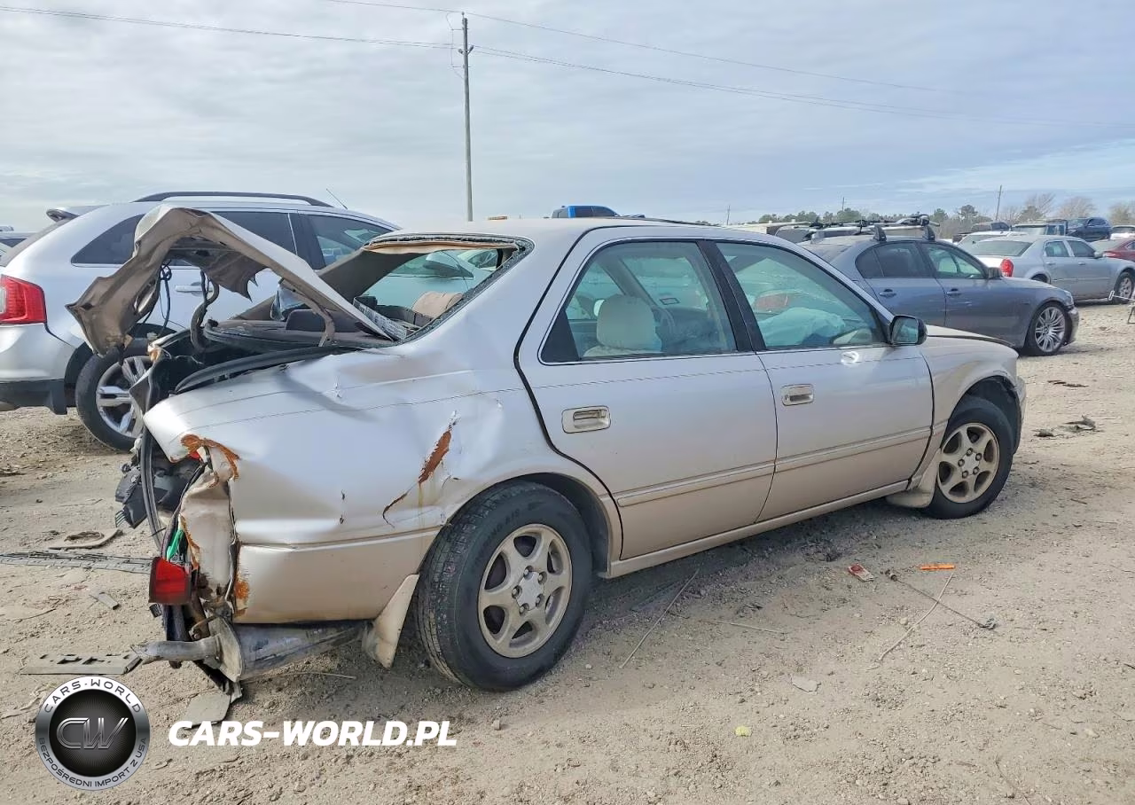 1997 Toyota Camry Ce VIN:4T1BG22KXVU150773 - 3