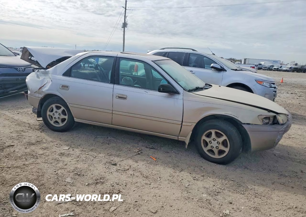 1997 Toyota Camry Ce VIN:4T1BG22KXVU150773 - 4