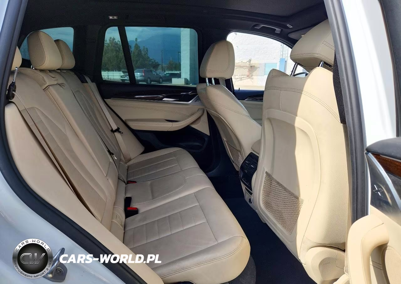 2018 BMW X3 xDrive30I VIN:5UXTR9C51JLC76140 - 10