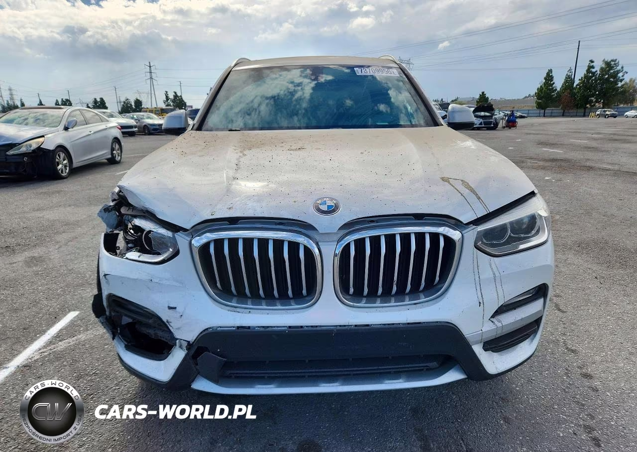 2018 BMW X3 xDrive30I VIN:5UXTR9C51JLC76140 - 5