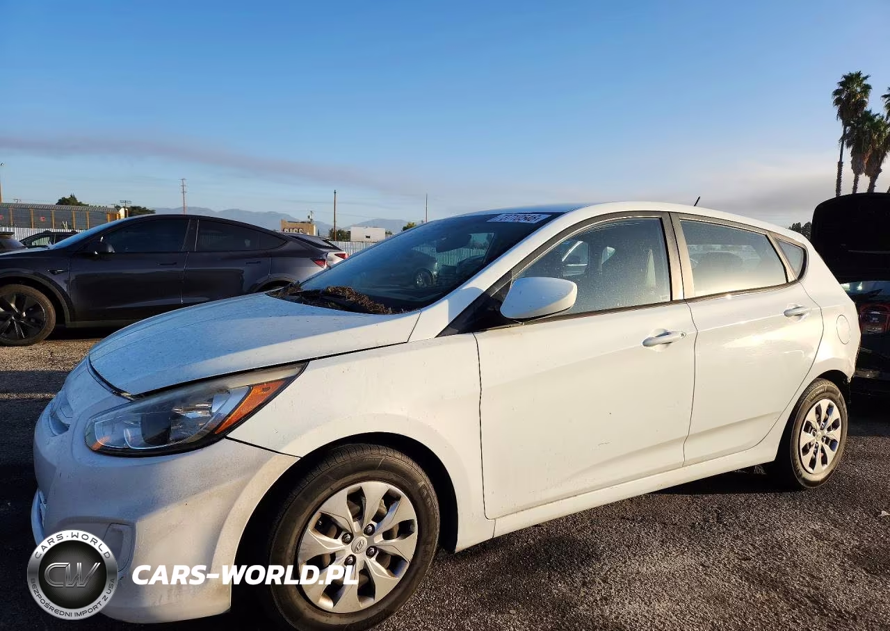 2015 Hyundai Accent Gs VIN:KMHCT5AE7FU213293 - 1