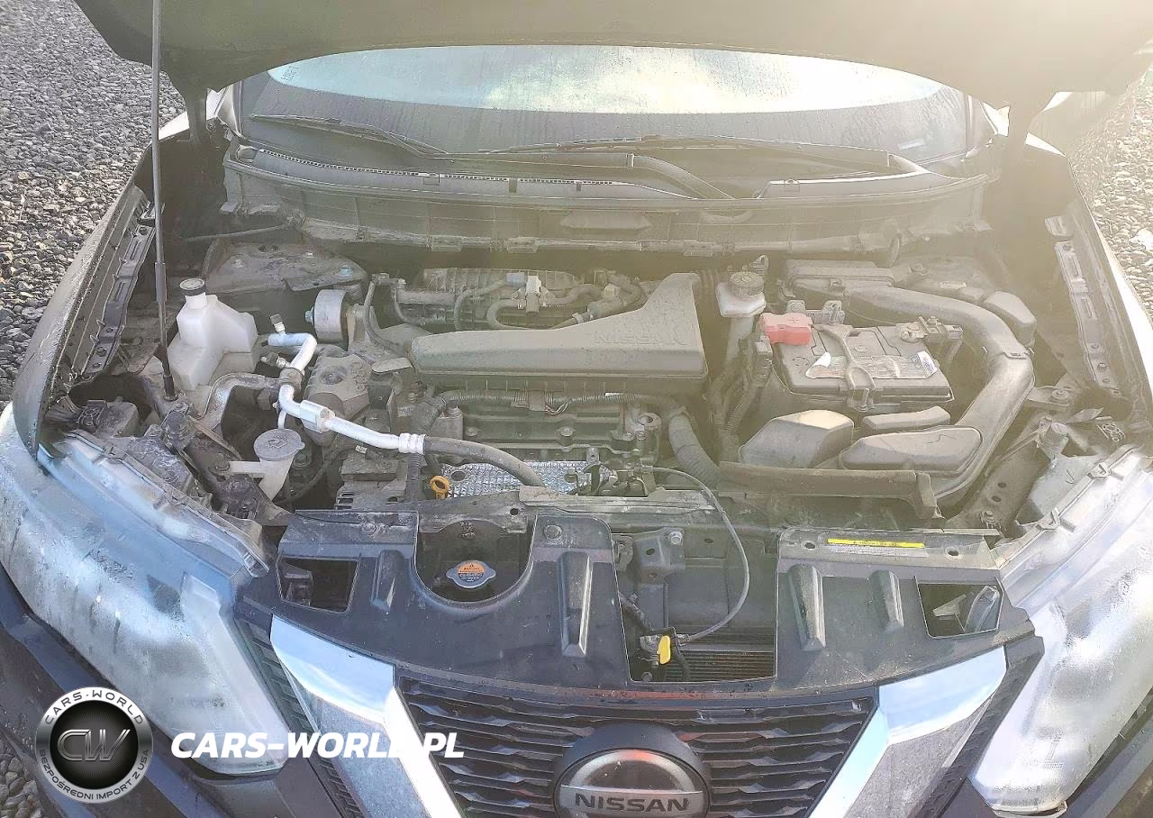 2018 Nissan Rogue S VIN:JN8AT2MV8JW328041 - 12
