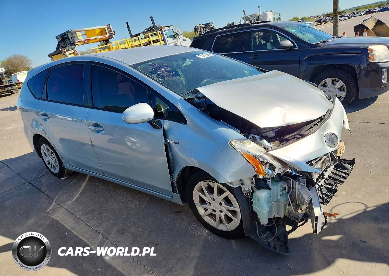 2013 Toyota Prius V Three VIN:JTDZN3EU7D3235375 - 4