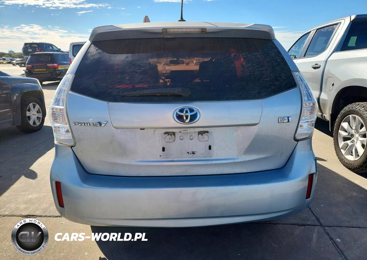 2013 Toyota Prius V Three VIN:JTDZN3EU7D3235375 - 6