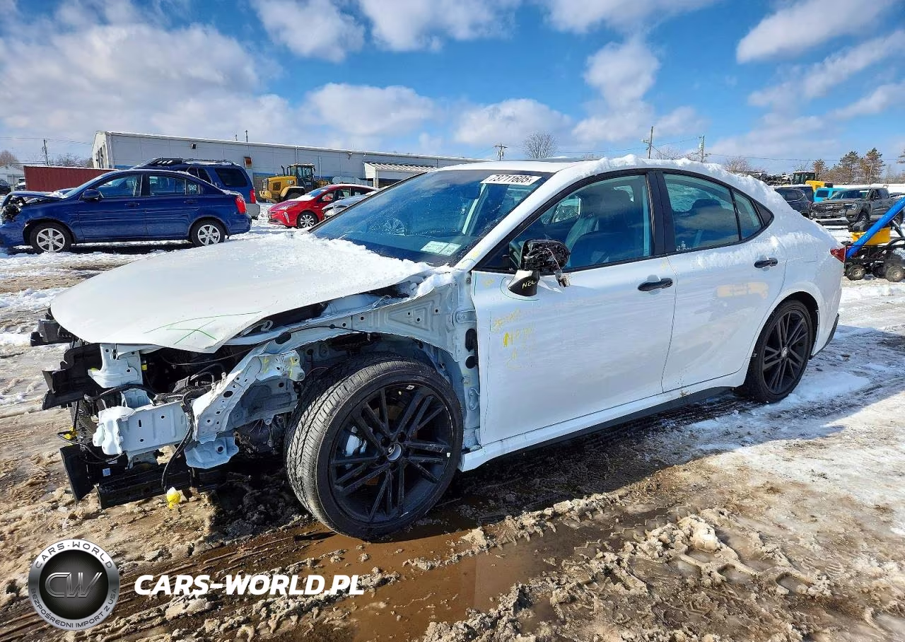 2026 Toyota Camry Xse – zdjęcie 1 z 13
