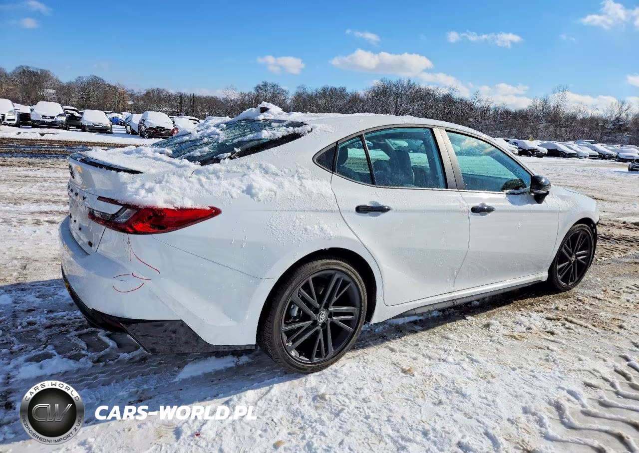2026 Toyota Camry Xse VIN:4T1DAACK5TU211804 - 3