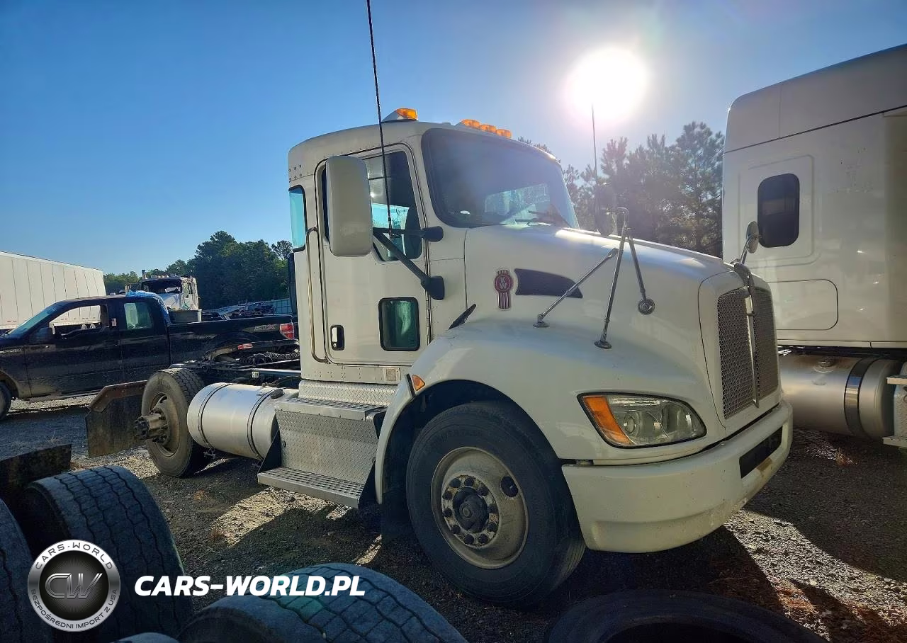 2015 Kenworth T370 Semi Truck VIN:2XKHAJ7X8FM462668 - 13