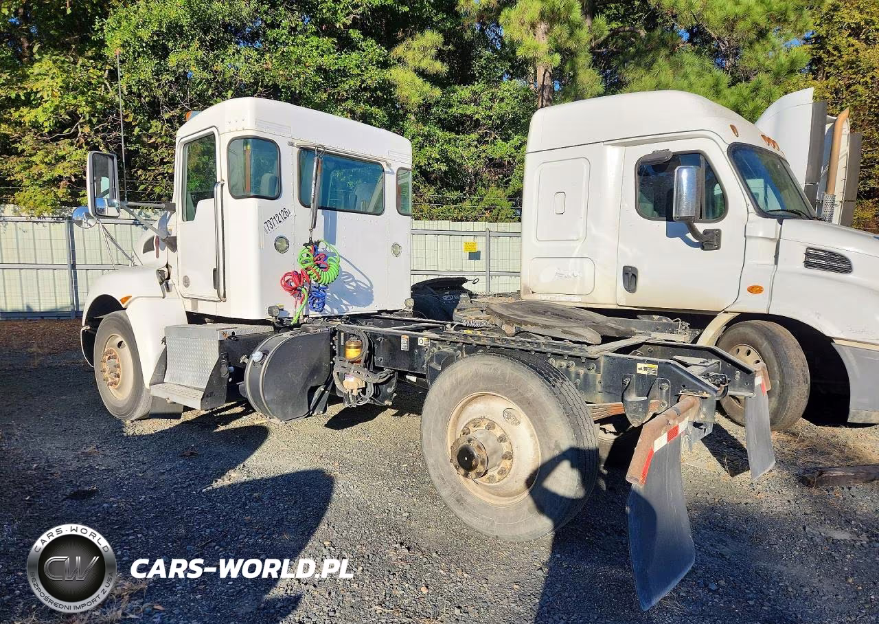 2015 Kenworth T370 Semi Truck VIN:2XKHAJ7X8FM462668 - 2