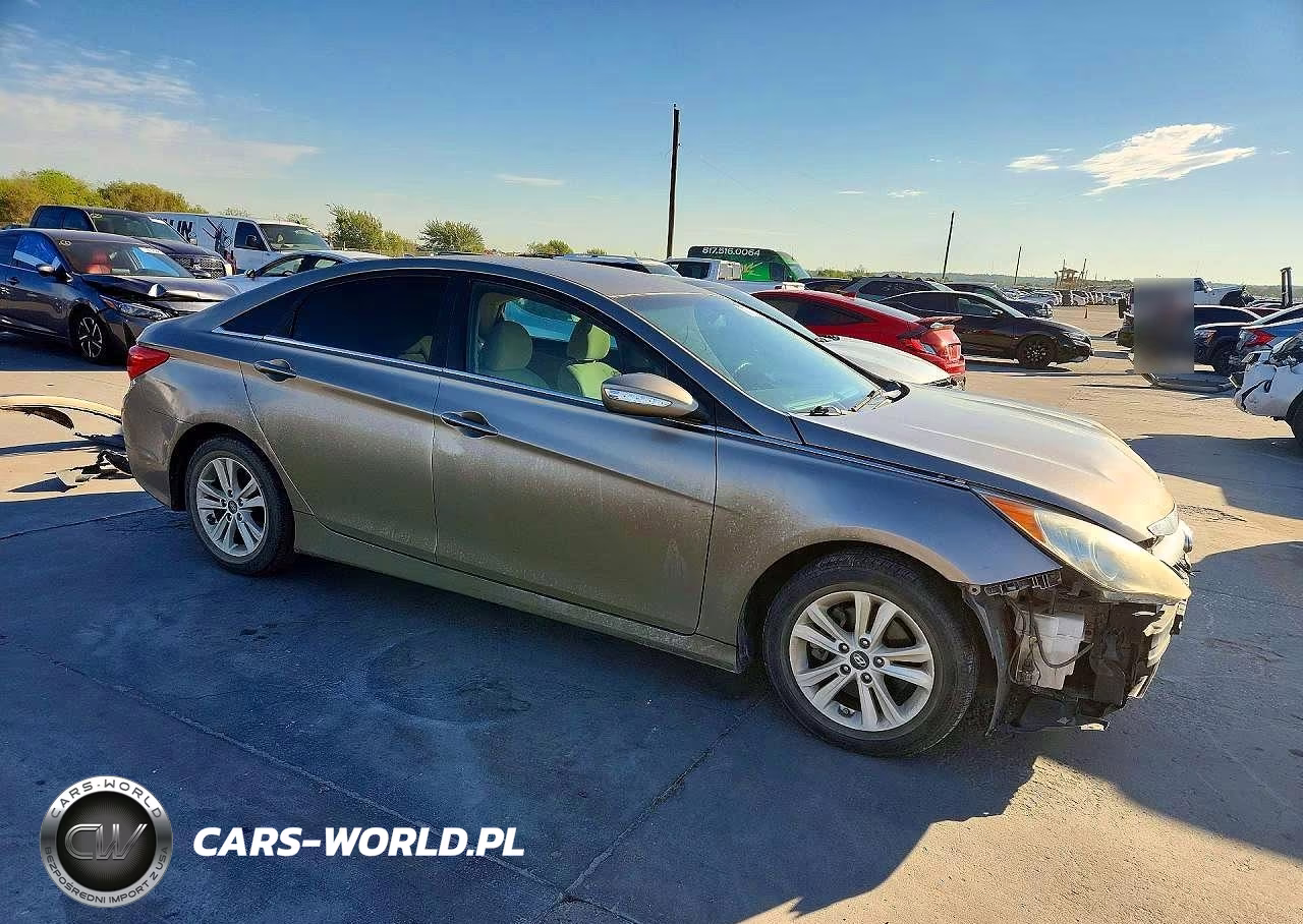 2014 Hyundai Sonata VIN:5NPEB4AC5EH930115 - 4