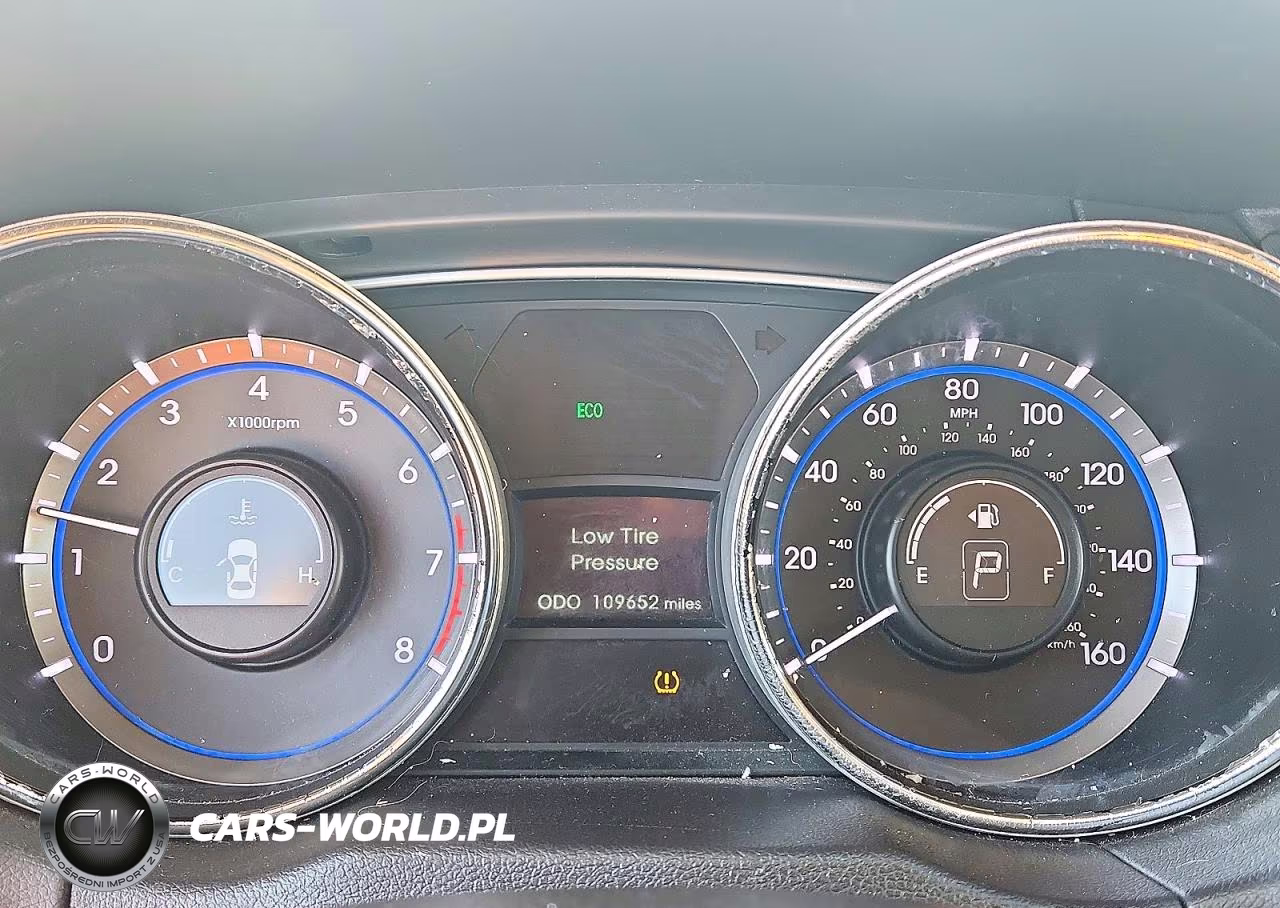 2014 Hyundai Sonata VIN:5NPEB4AC5EH930115 - 9