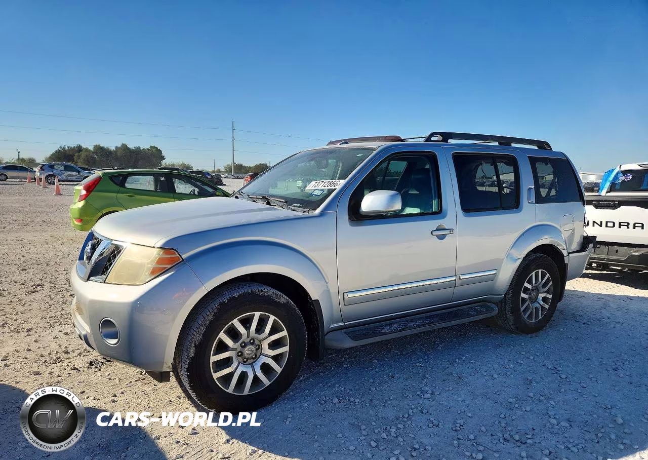2010 Nissan Pathfinder S Fe+