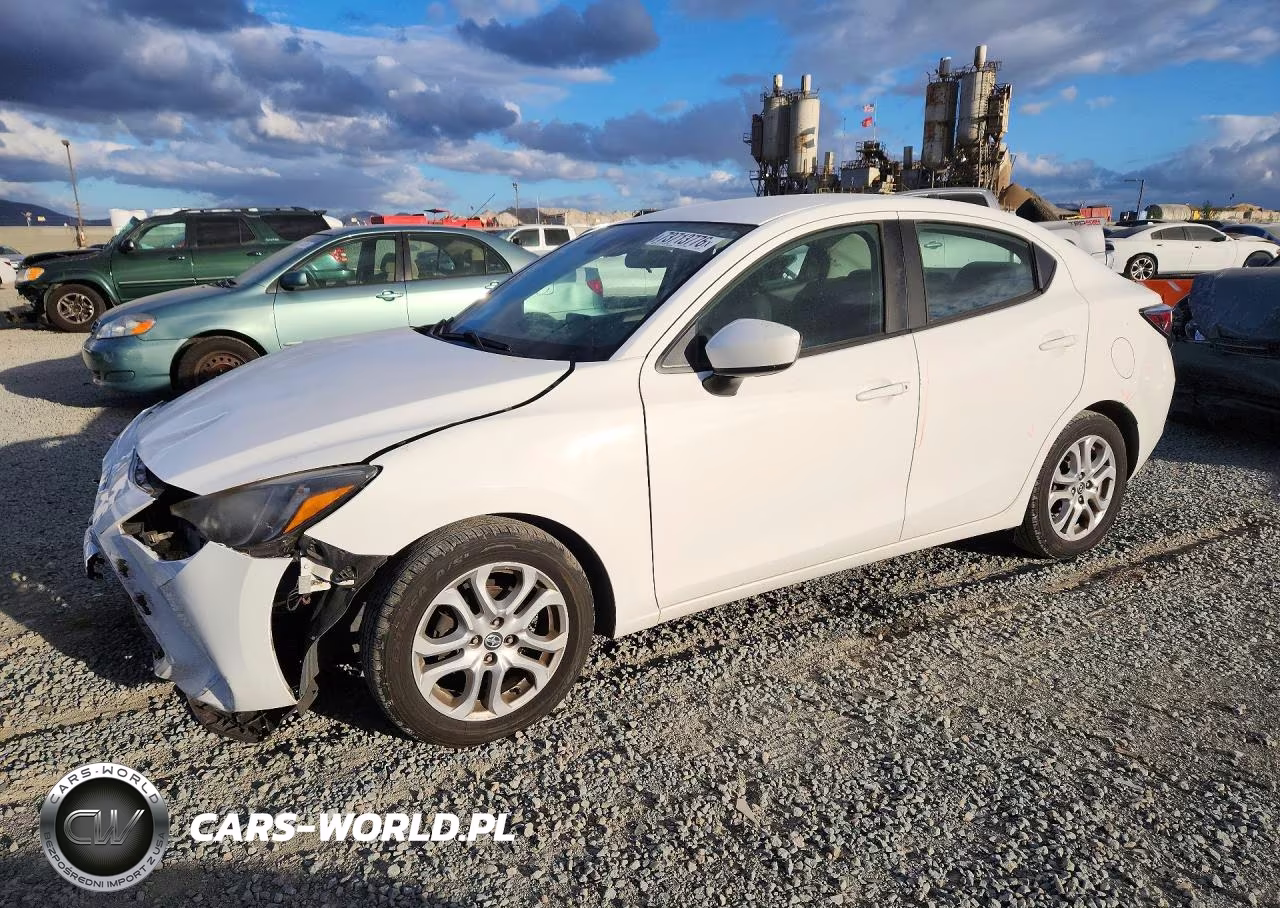 2016 Scion Ia Base VIN:3MYDLBZV3GY133582 - 1