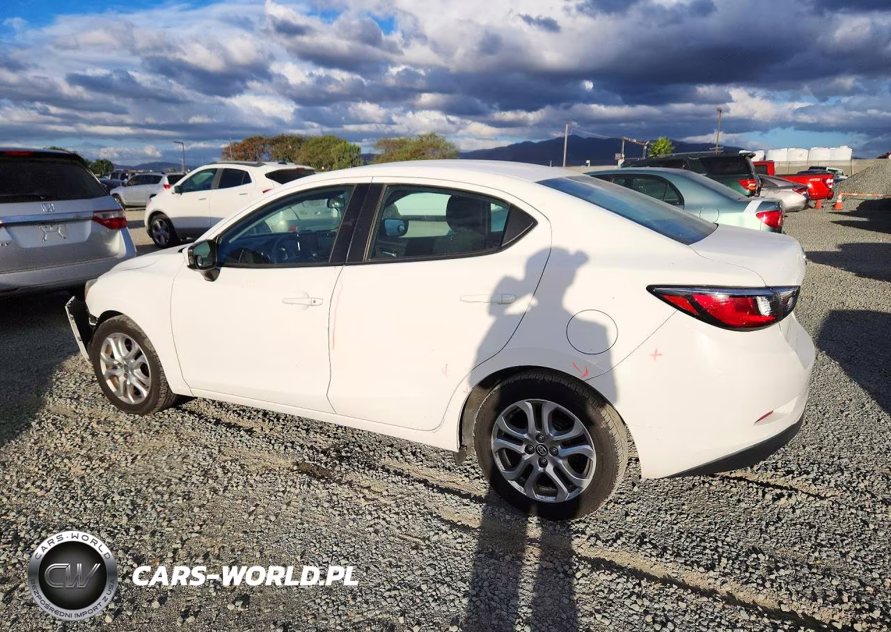 2016 Scion Ia Base VIN:3MYDLBZV3GY133582 - 2