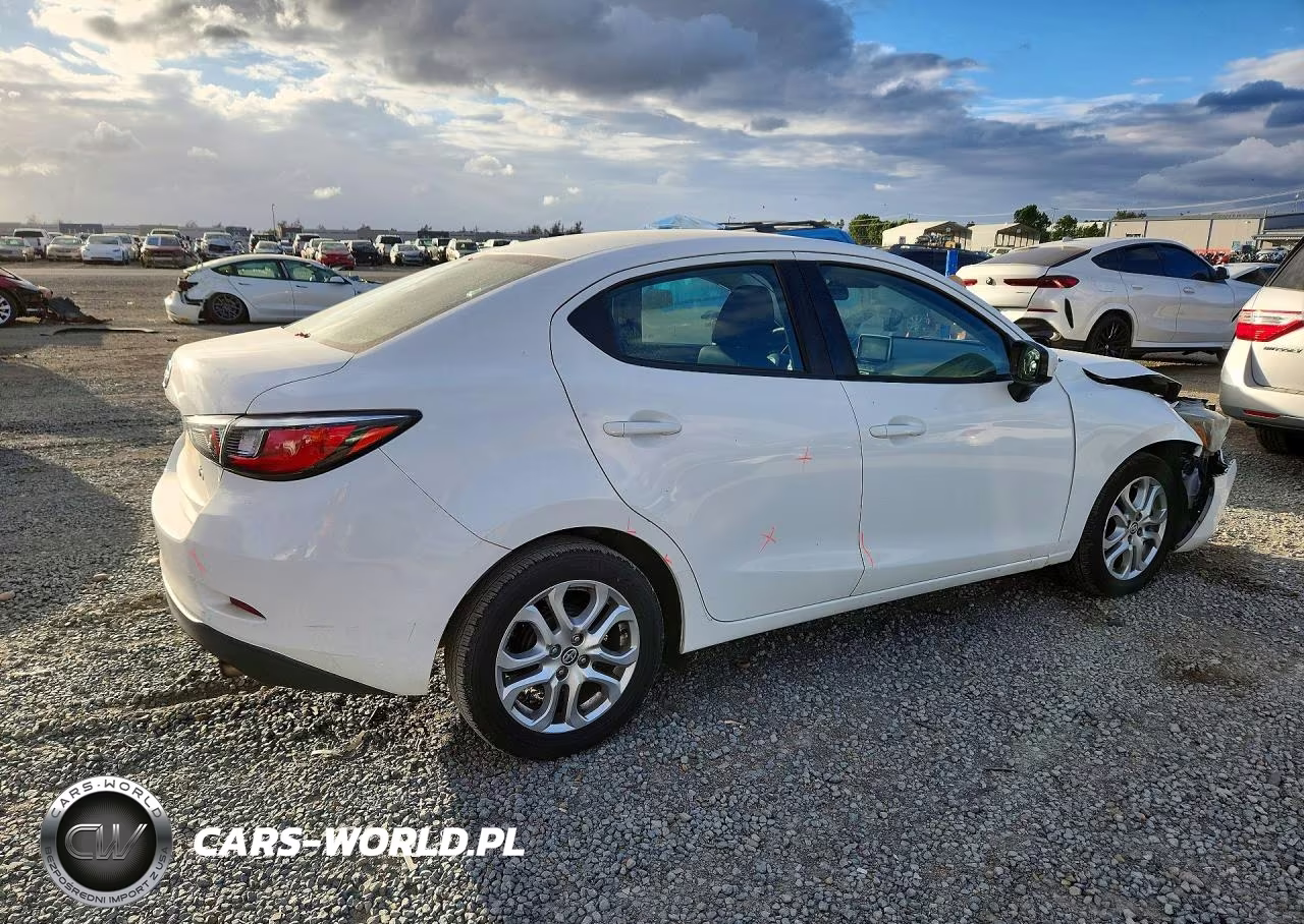 2016 Scion Ia Base VIN:3MYDLBZV3GY133582 - 3