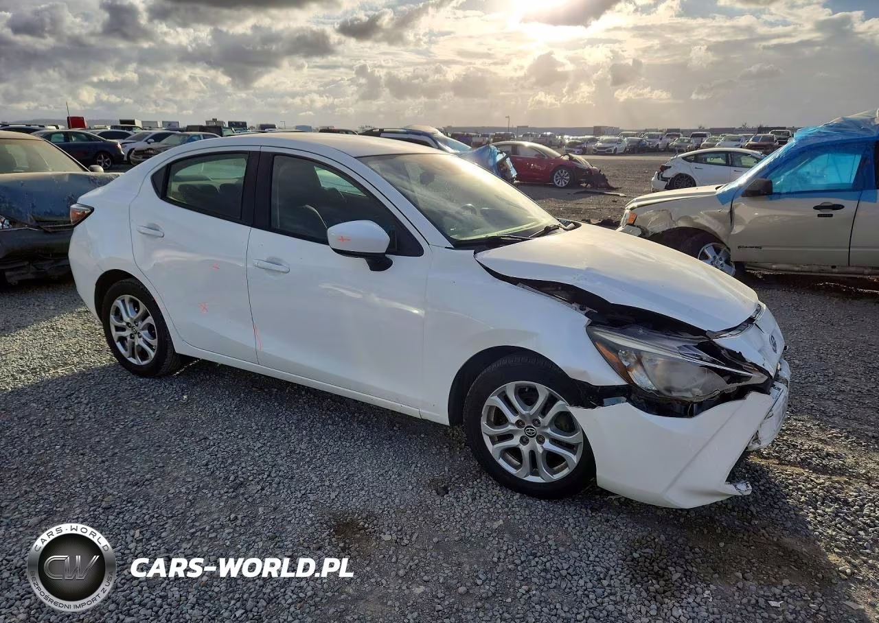 2016 Scion Ia Base VIN:3MYDLBZV3GY133582 - 4