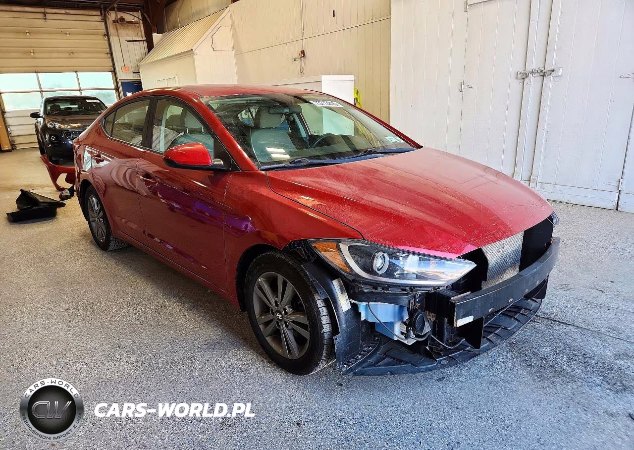 2018 Hyundai Elantra Sel VIN:5NPD84LF6JH301457 - 4