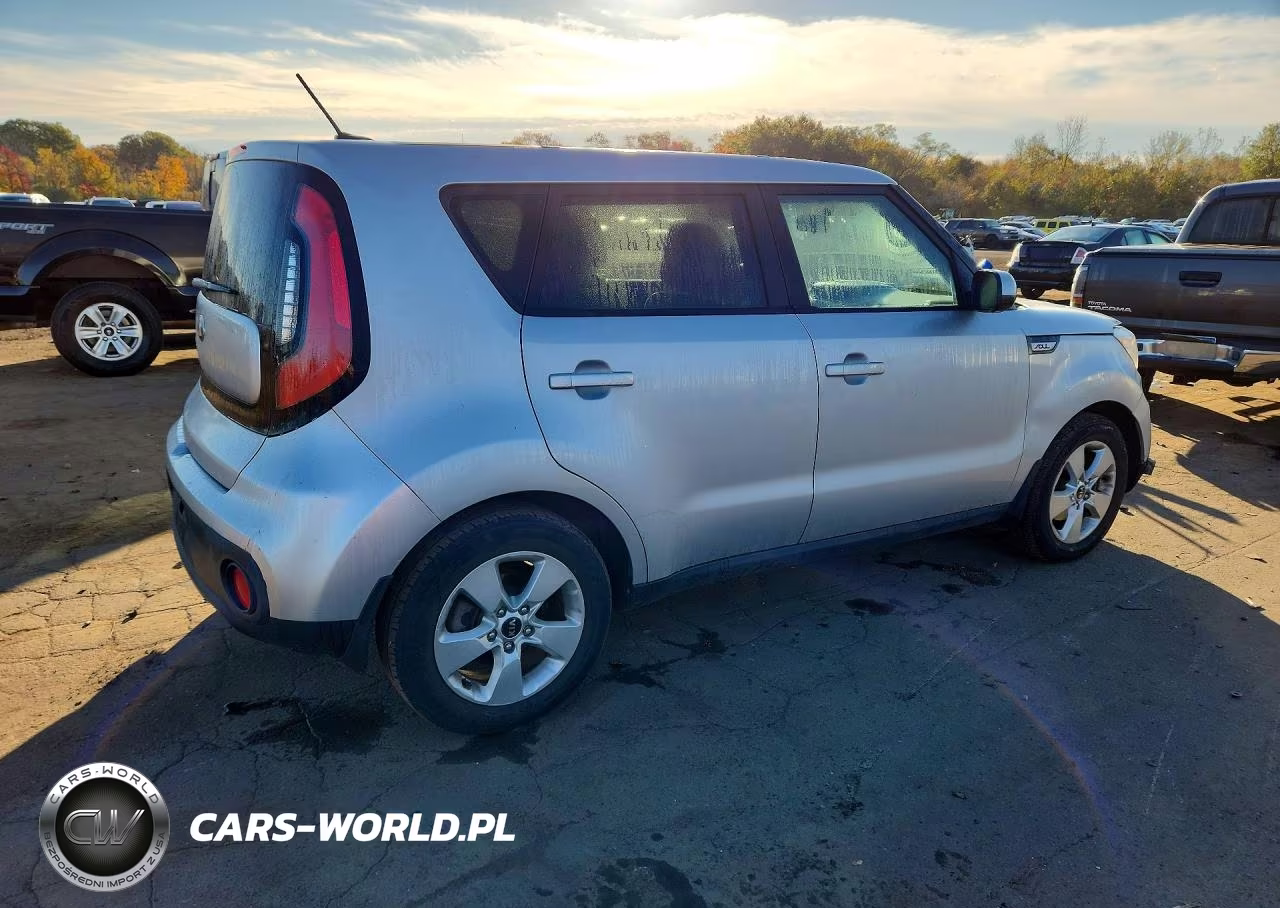 2017 Kia Soul Base VIN:KNDJN2A25H7475065 - 3