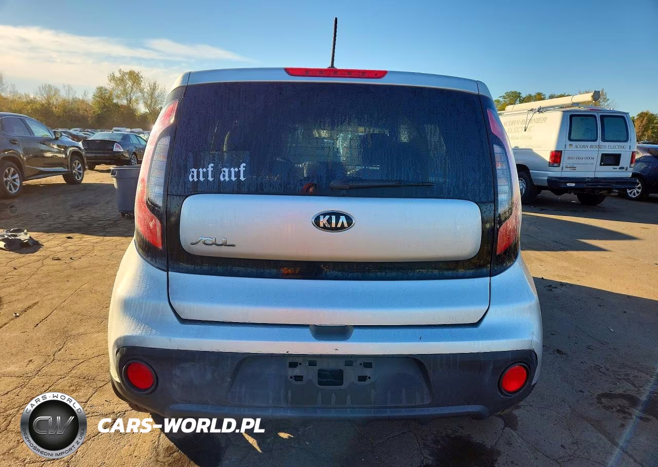 2017 Kia Soul Base VIN:KNDJN2A25H7475065 - 6